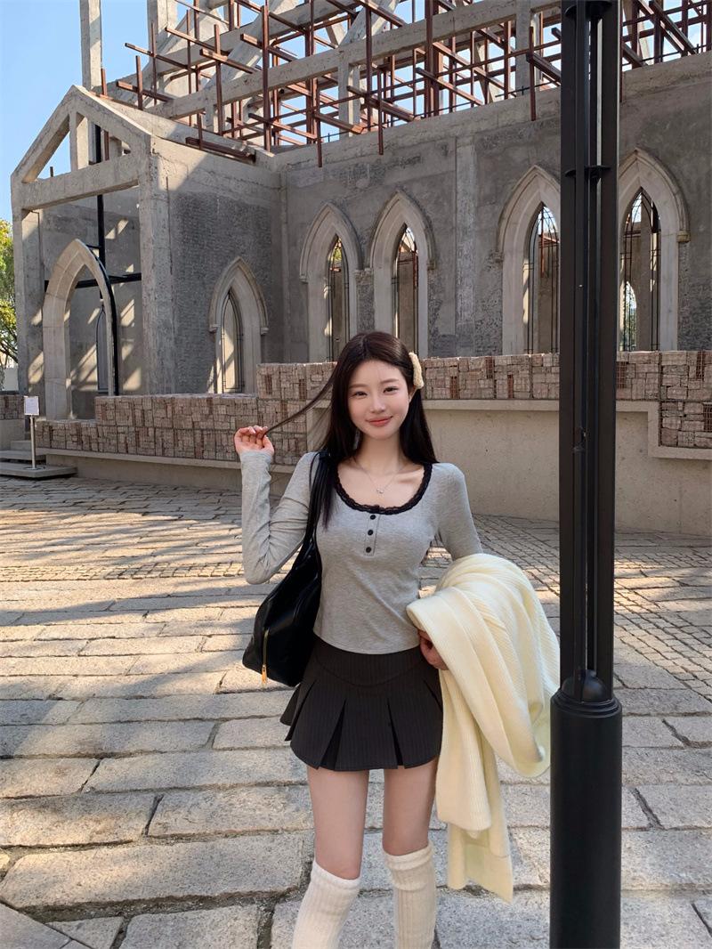 韩版磨毛加绒加厚方领锁骨打底衫女秋冬新款保暖修身内搭长袖上衣详情21