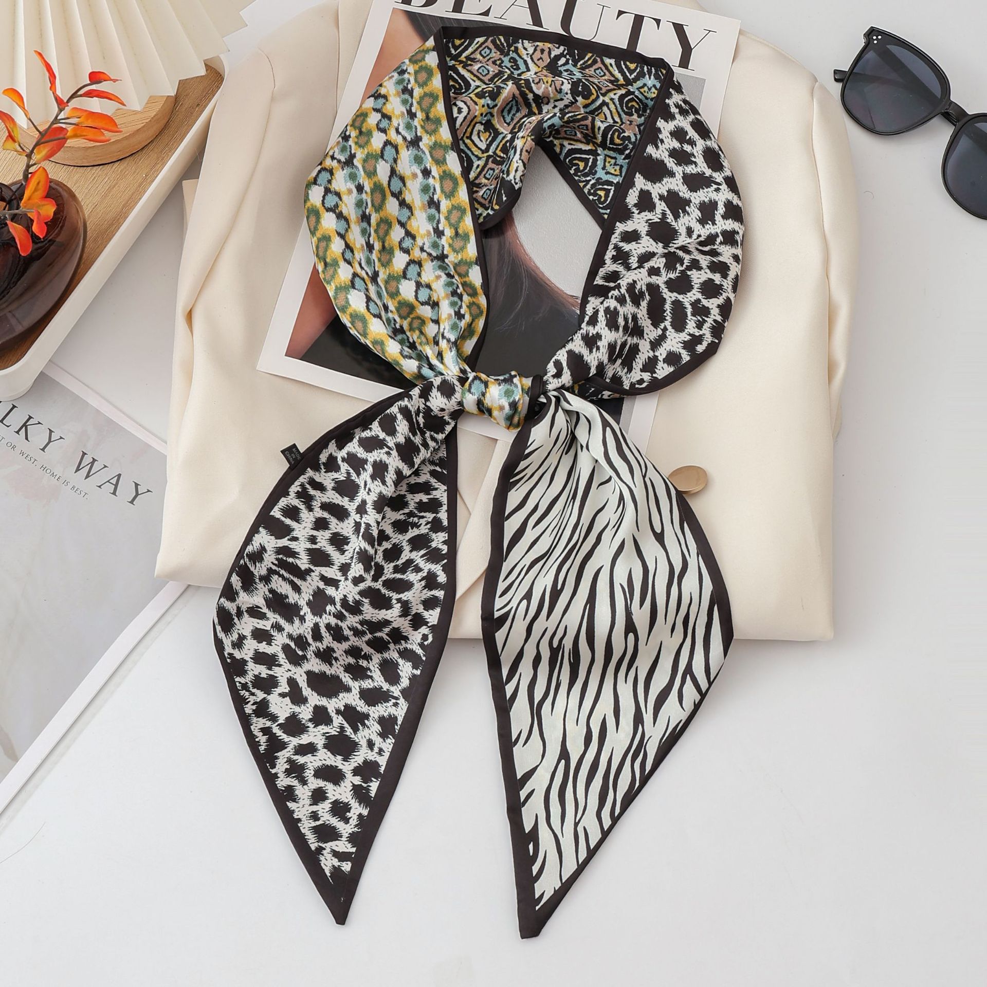 欧美风2025爆款斜角飘带长条丝巾工厂批发时尚格子纹防晒围巾领巾女装配饰详情6