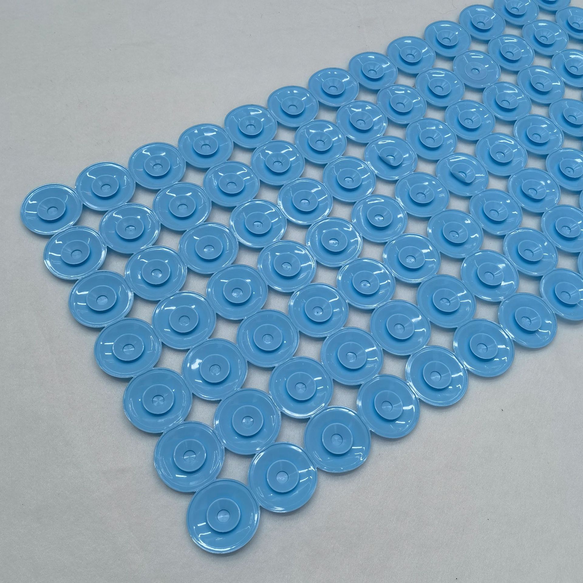 防水浴室垫YX实色新款大圆饼PVC塑料洗澡垫按摩防滑垫吸盘卫浴脚详情5