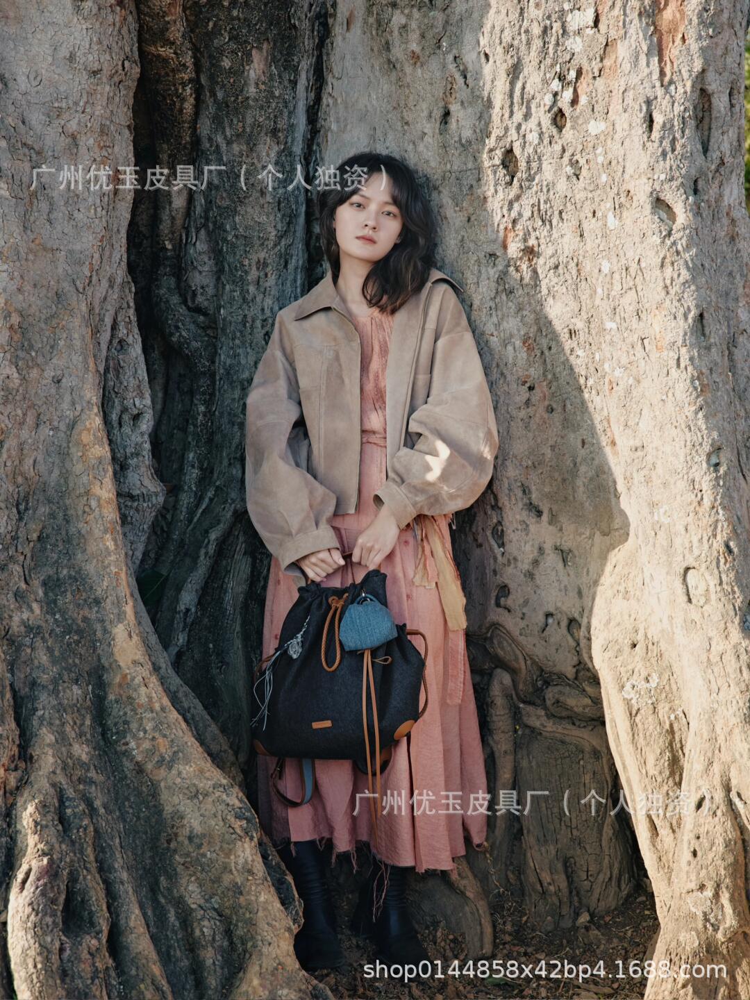 【文淇同款】Songmont山下有松百纳系列双肩包女大容量通勤电脑包详情14