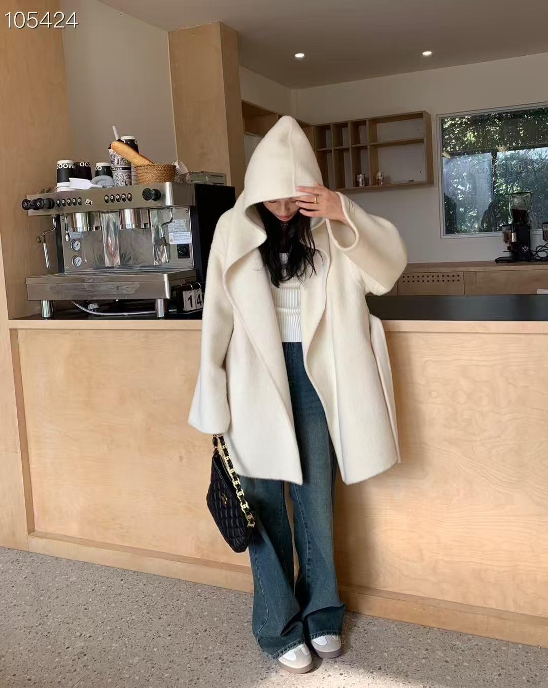 羊毛大衣女2025冬季新款高级感气质系带宽松赫本风双面毛呢外套详情6