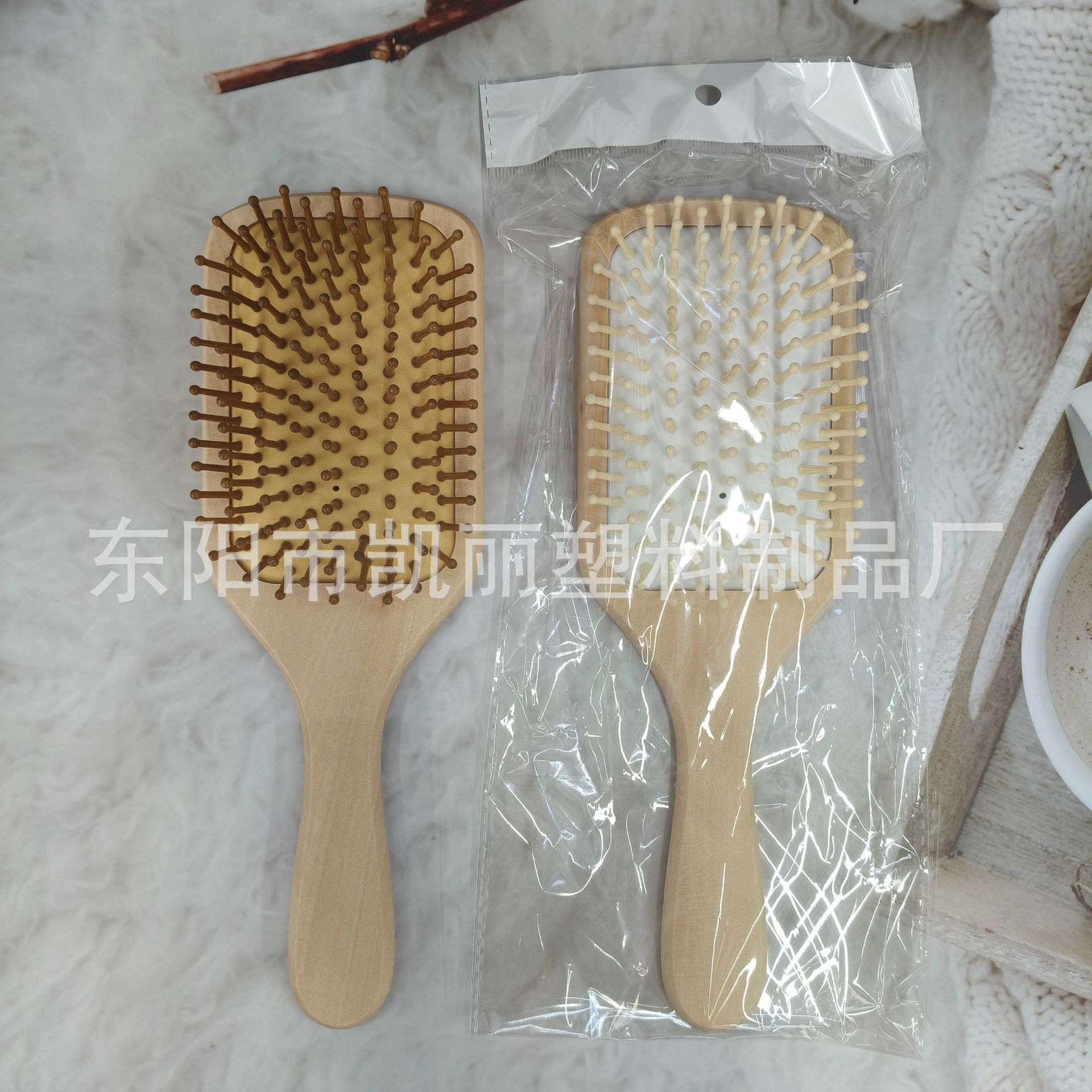 批发高质量头皮按摩气垫梳美发木梳气囊梳防静电长发护理木头梳子详情3