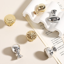 Modern light luxury zinc alloy butterfly, flying bee, leaf, starfish, elk living room, bedroom, bedside, drawer, cabinet door handle pic 12