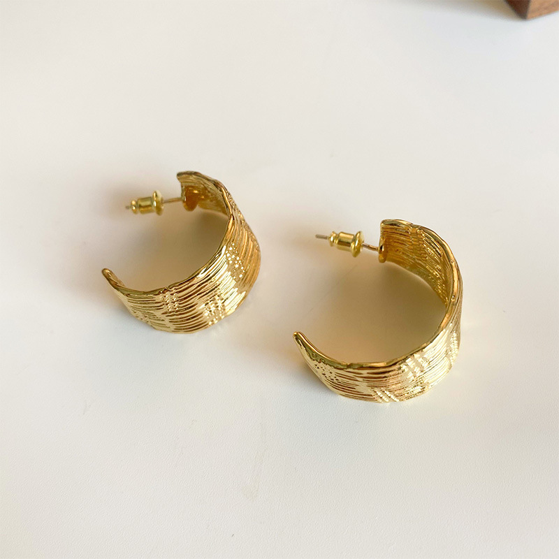 欧美个性时尚复古金属纹理耳圈气质简约百搭冷淡风耳环设计耳饰品详情5