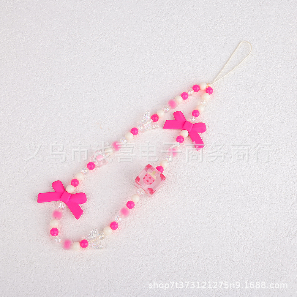 A popular online influencer live-streamed a new style of strawberry mobile phone chain, heart-shaped beaded mobile phone chain and hand-painted beaded mobile phone chain pic 4