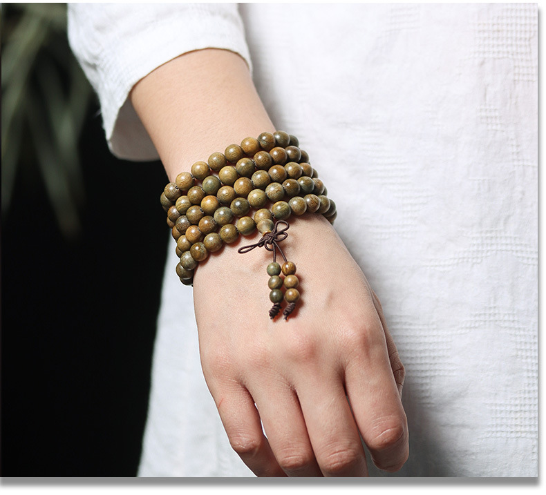 Natural green sandalwood 108-bead Buddhist prayer beads bracelet for men and women, 0.8 bracelet, ethnic ancient style, hand-held pic 9