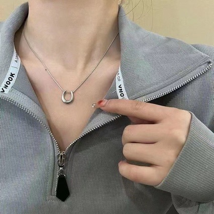 韩版几何U型项链不锈钢ins风不掉色颈链小众轻奢高级感锁骨链潮详情1