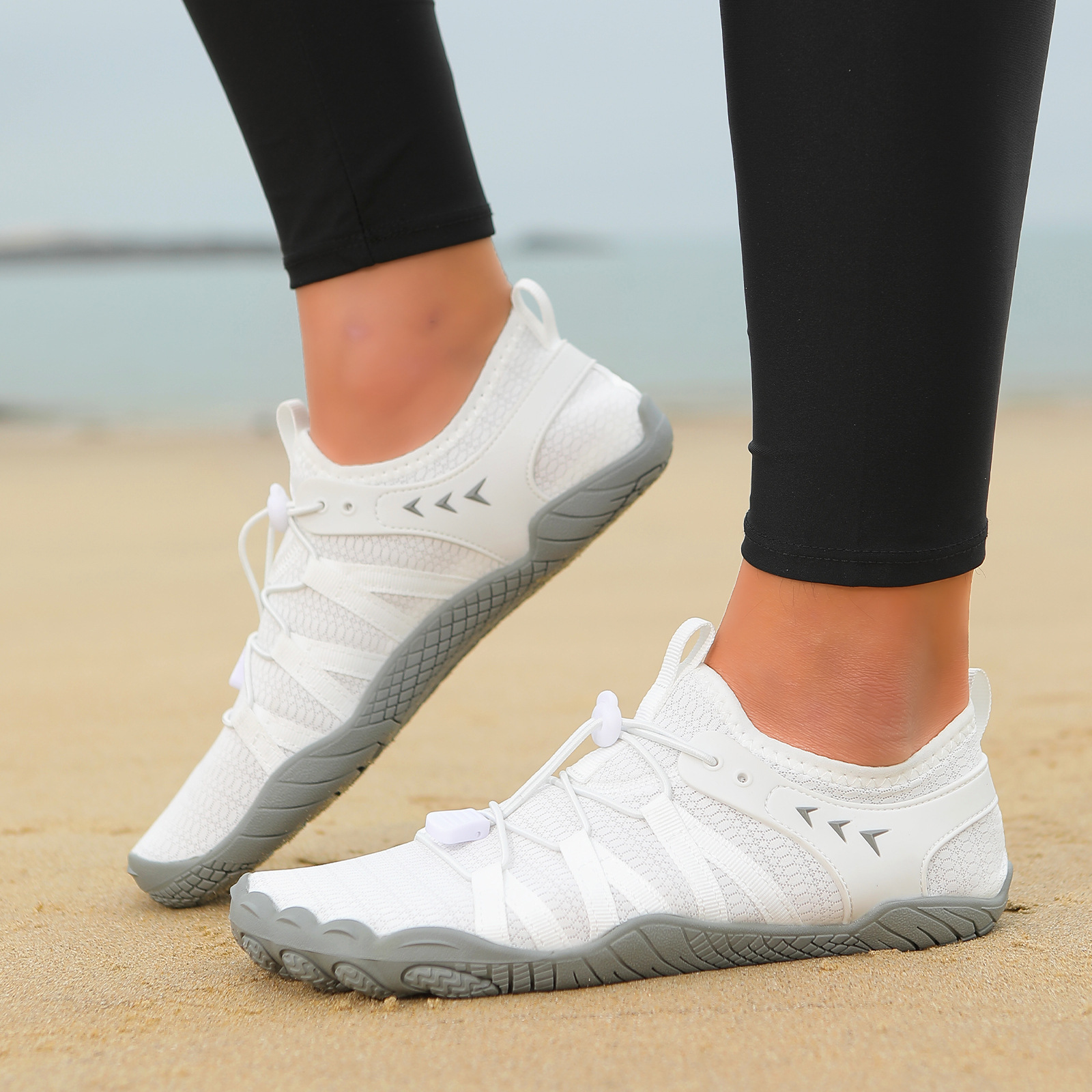 跨境亚马逊成人溯溪鞋沙滩潜水游泳鞋户外休闲涉水鞋徒步跑步鞋详情41