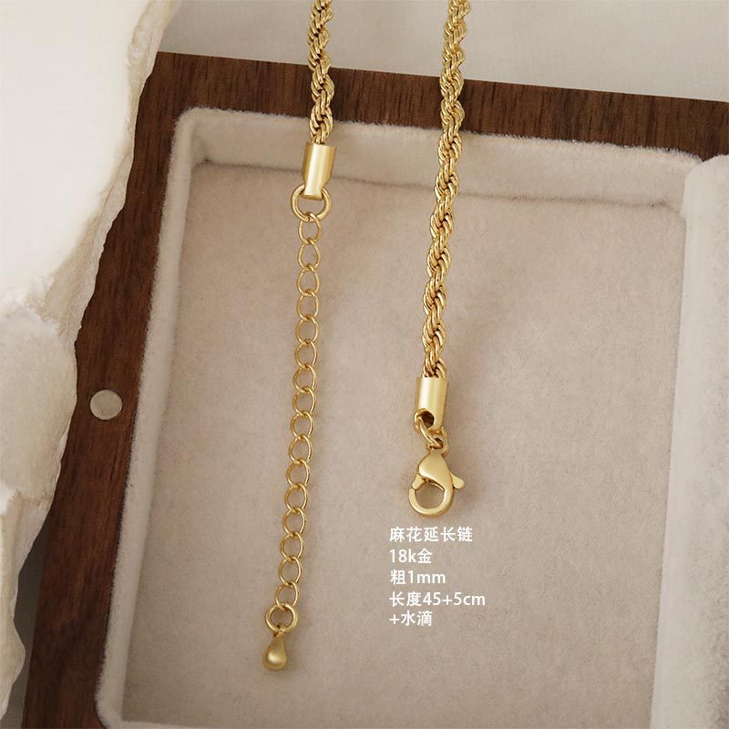 Fashionable, individual and versatile gold-plated twisted chain, simple and elegant anklets, wholesale of cross-border European and American accessories pic 6