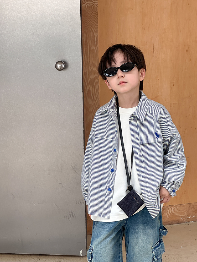 艾摩贝贝2024秋男女童竖条纹刺绣水洗全棉衬衫中大童气质翻领上衣详情15