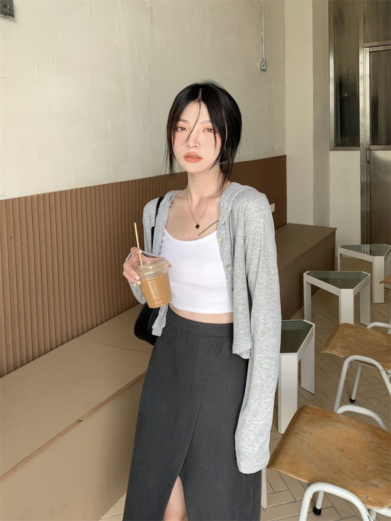 软糯连帽长袖开衫短外套女2023新款秋季懒惰风修身短款打底衫上衣详情12