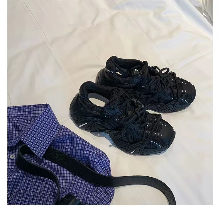 葡萄妈同款 画报女孩 时髦双鞋带网面拼接厚底增高老爹鞋女真皮详情36