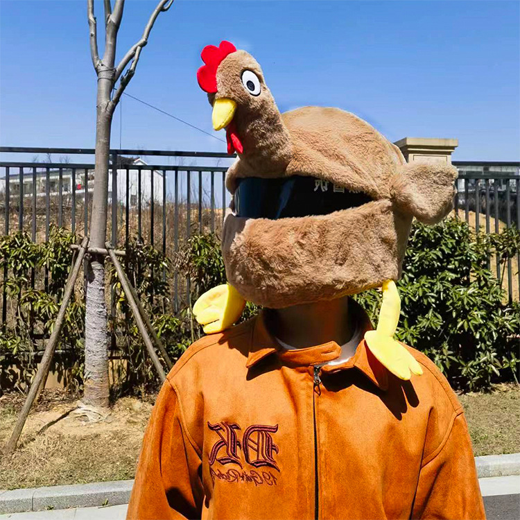跨境机车头盔套卡通毛绒头盔帽套公鸡毛绒全盔头套个性面罩详情9
