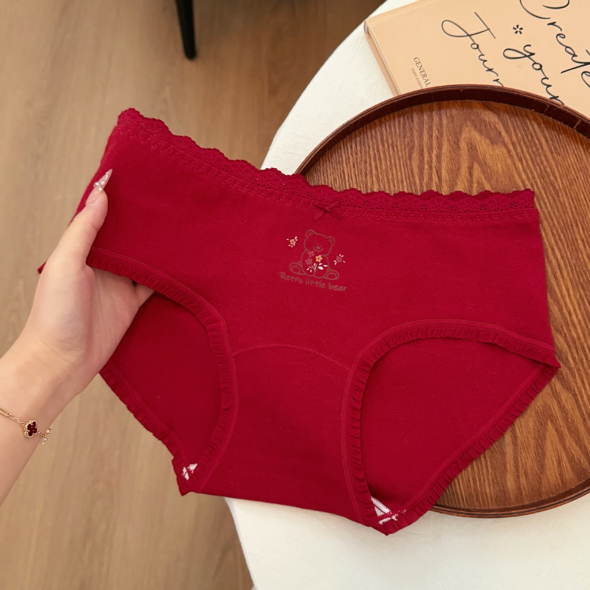 甜美10A抑菌少女纯棉内裤透气加长底裆可爱印花中腰包臀三角裤女详情12
