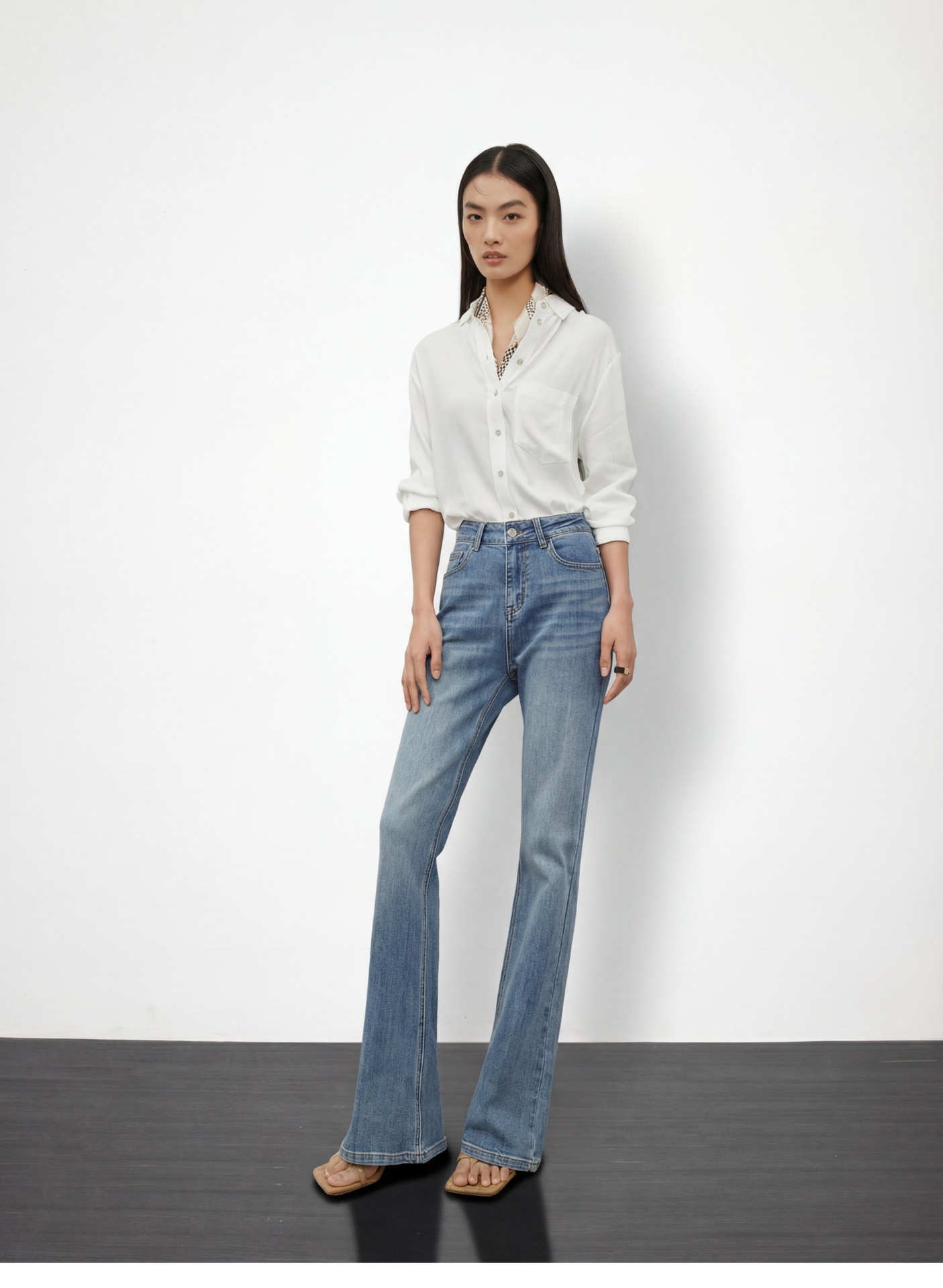 The windbreaker yoga model display clothing model showcases the new design pic 8