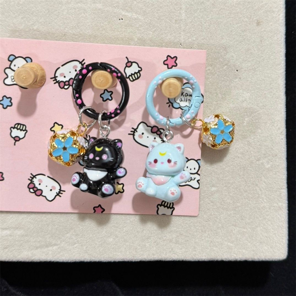 可爱猫咪铃铛钥匙扣少女包包配饰挂件甜美ins风钥匙环送闺蜜挂饰详情8