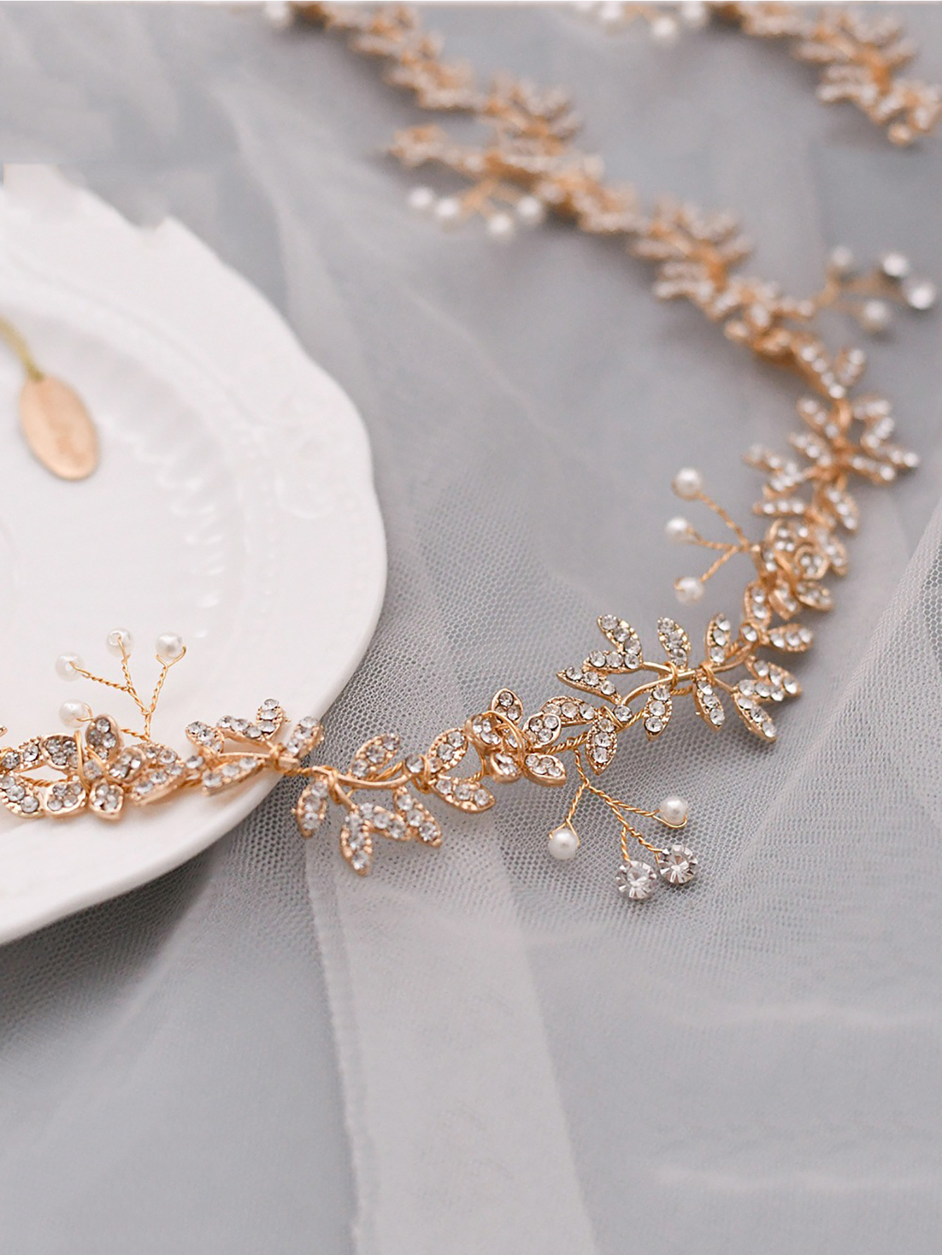 Korean-style white handcrafted crystal headwear, bridesmaids, brides, wedding dresses, garlands, hair accessories, Korean-style pearl headwear and hair bands pic 19