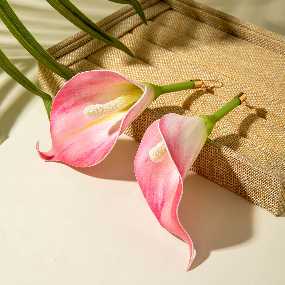 欧美跨境饰品时尚不规则立体花朵设计耳饰夸张彩色烤漆花瓣耳环详情58