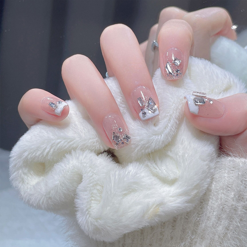 Wholesale of handcrafted wearable nails for Internet celebrities, medium and long heart-shaped diamond nail nail plates, nail patches, false nails, jelly glue pic 20