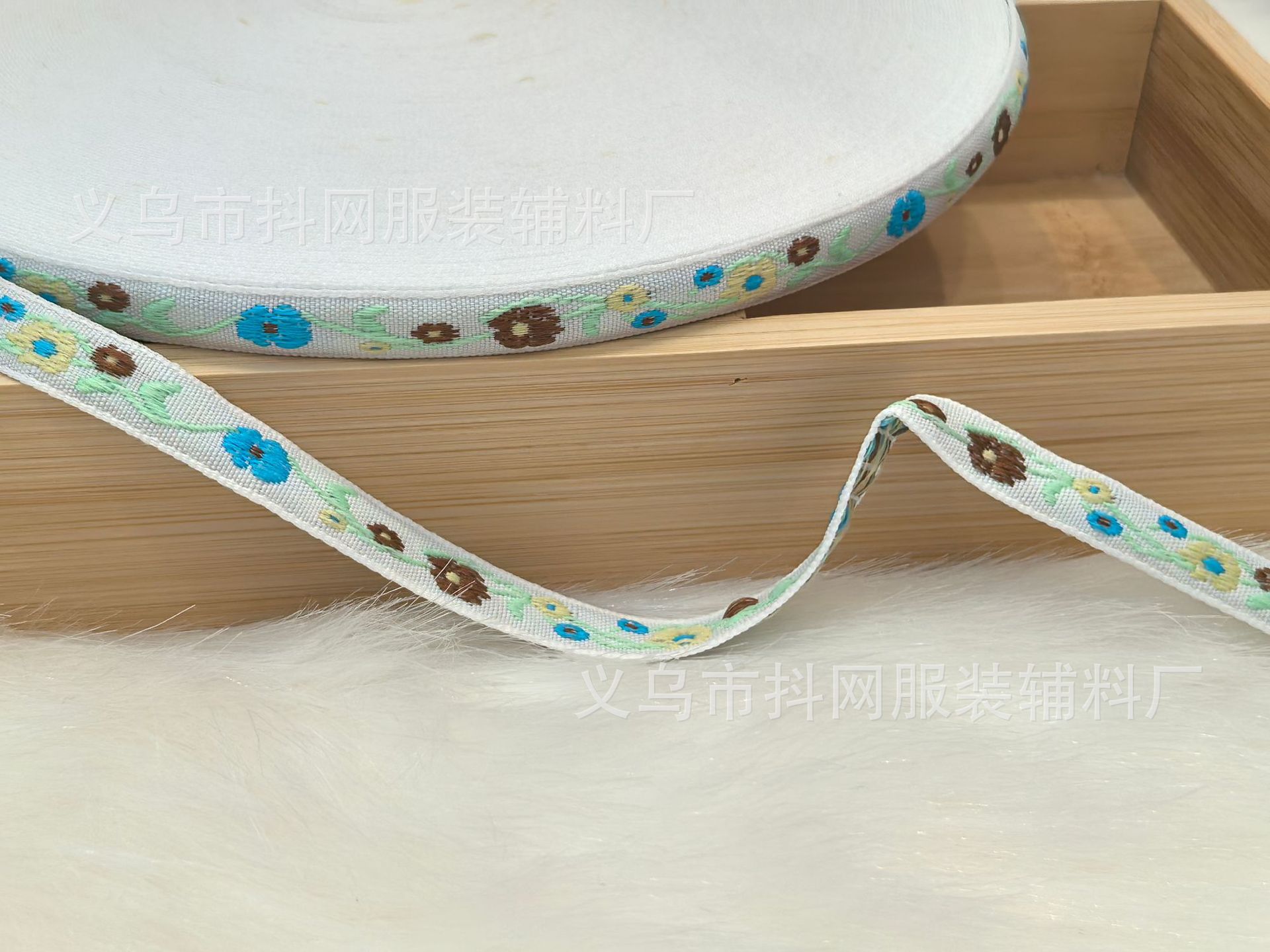1.1-3.5cm中式汉服民族风提花刺绣织带演出服装辅料现货批发详情12