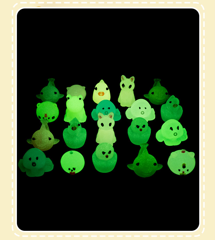 Surprise luminous blind bag small toys, small animals, mini independent packaging, three-dimensional model, luminous simulation cartoon, random pic 9