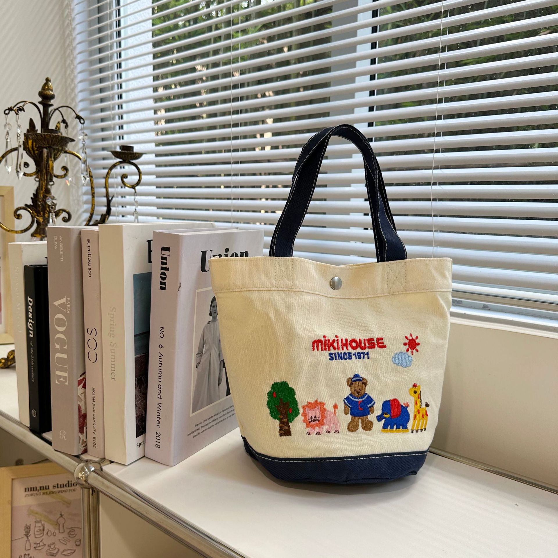 2025年新款miki风卡通包溜娃袋帆布手提轻便小巧大容量母婴包外出详情4