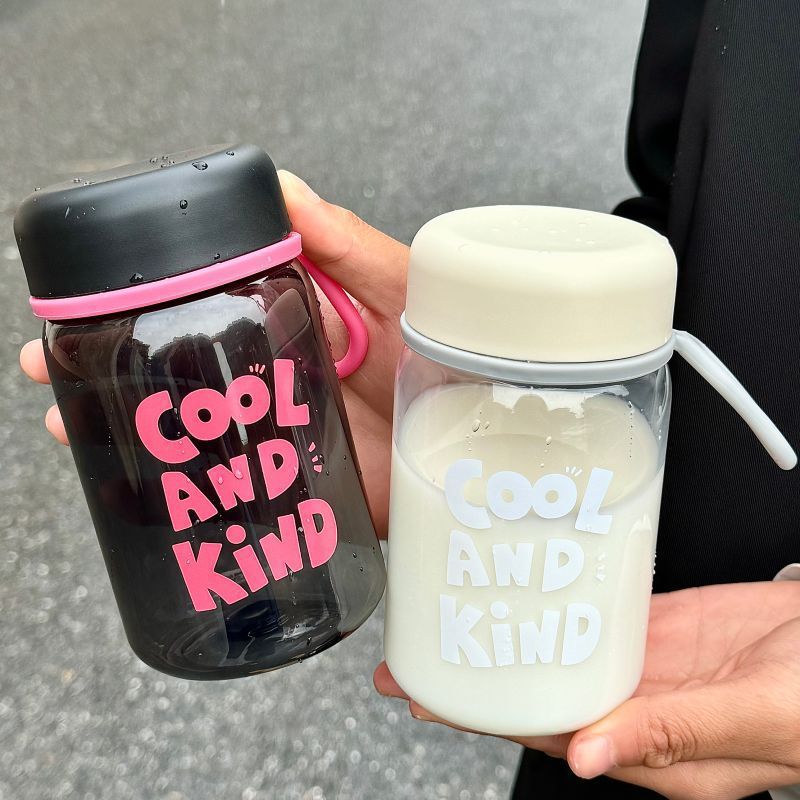 High-quality appearance level ins large-capacity direct drinking cup with a handle, portable and easy to use, simple yet to scale, pc shock-resistant plastic cup pic 2