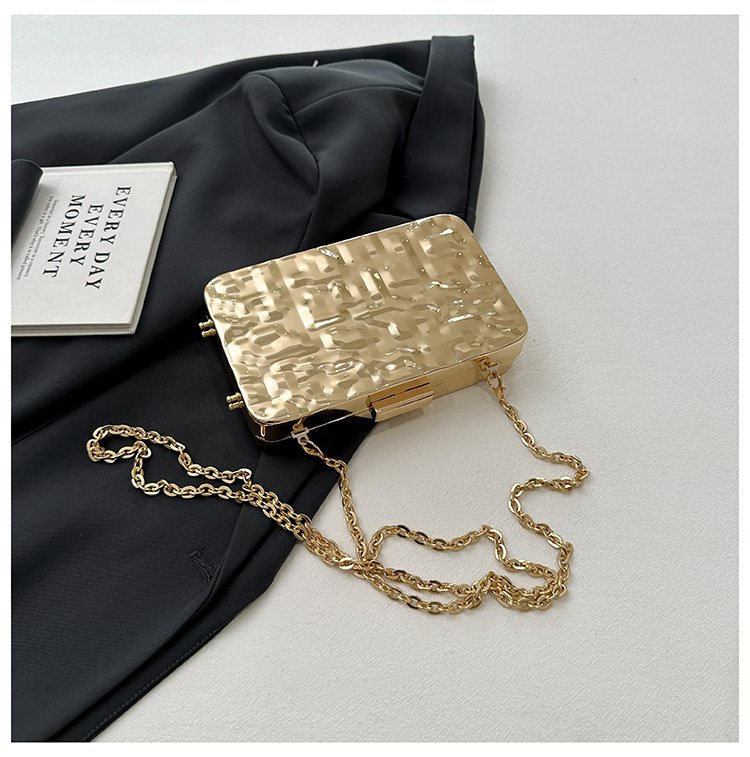 晚宴包金属2024夏季新款盒子女包链条单肩斜挎包褶皱跨镜女手机包详情84