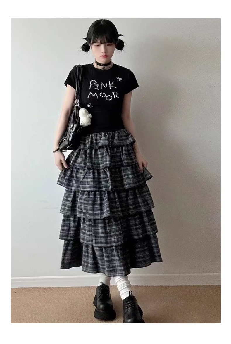 2025春秋新款女装黑色格纹蛋糕裙 高腰显瘦A字中长款半身裙 蓬蓬裙风格优雅大方详情12