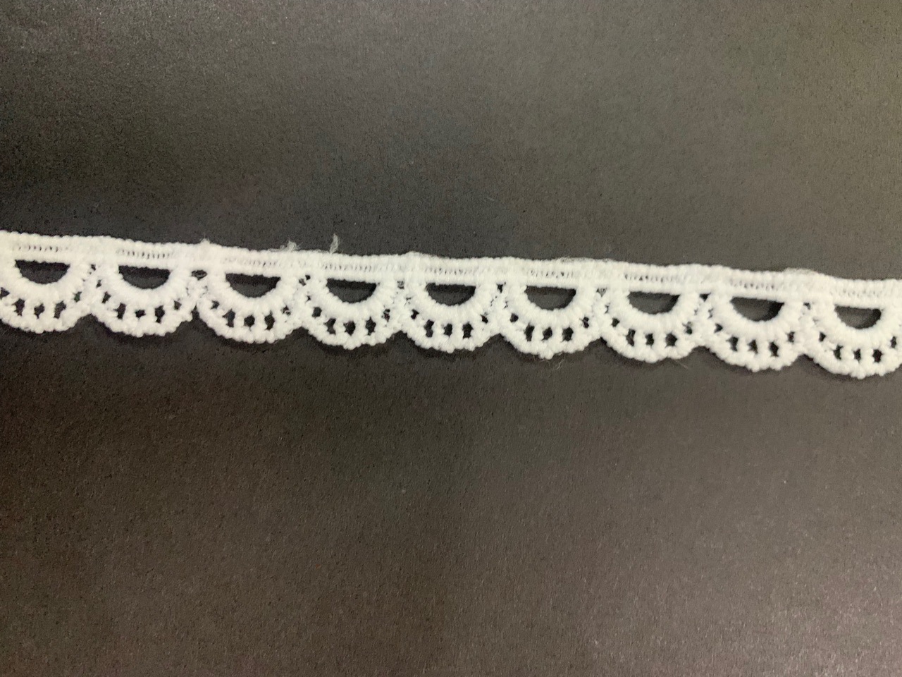 The manufacturer produces 1-centimeter single-sided water-soluble milk silk lace clothing, curtains, accessories and jewelry Lolita DIY pic 4
