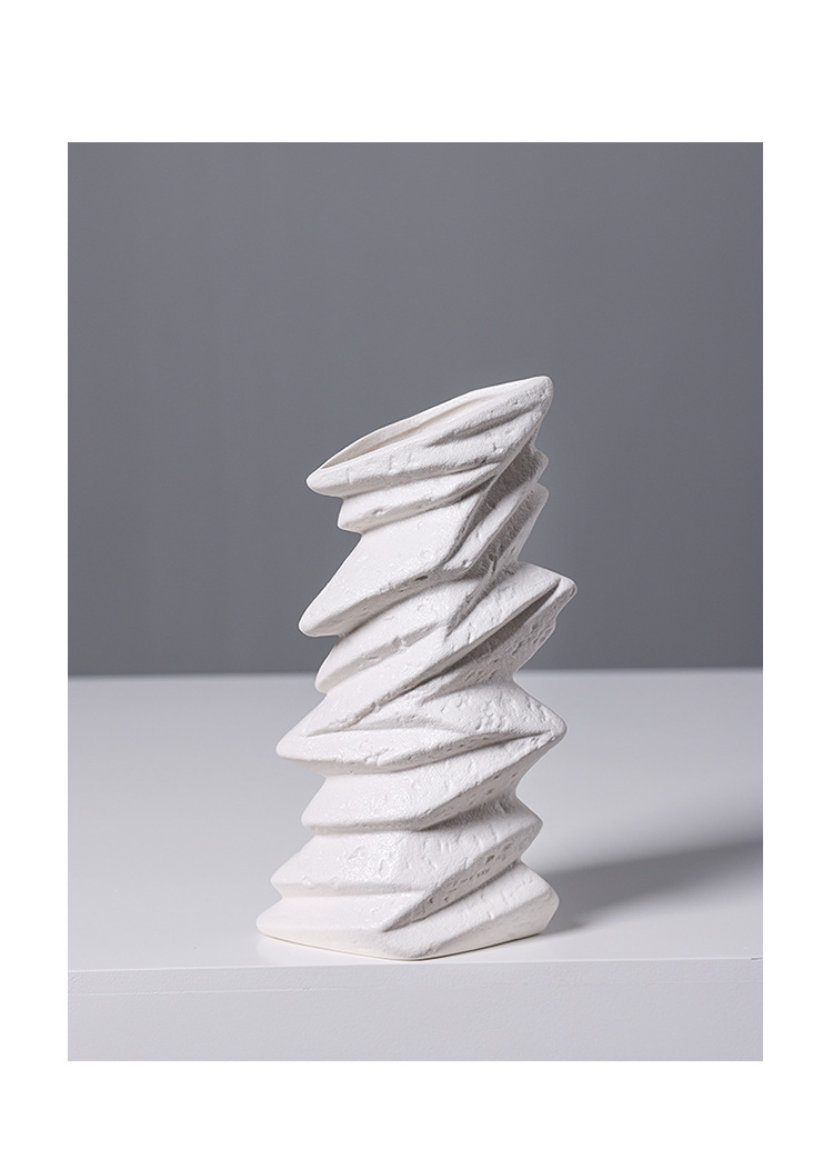 2025 Nordic Creative Ceramic Vase Decoration, high-end retro living room entrance table, dried flower arrangement art decoration Ceramic vase pic 2