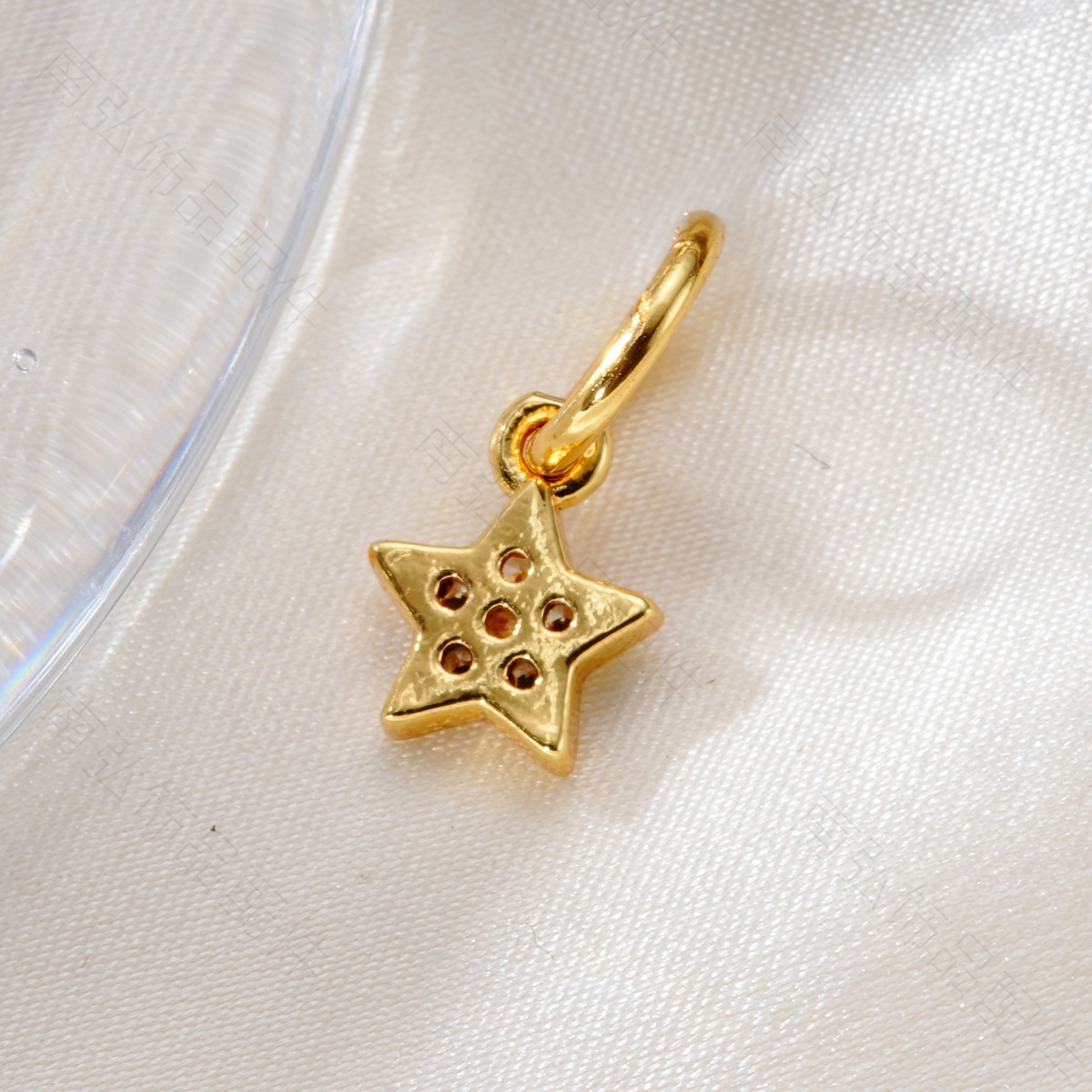 Copper-plated 18k high color retention, zirconium-inlaid five-pointed star pendant bracelet, pearl necklace, clasp, DIY jewelry accessory pic 11