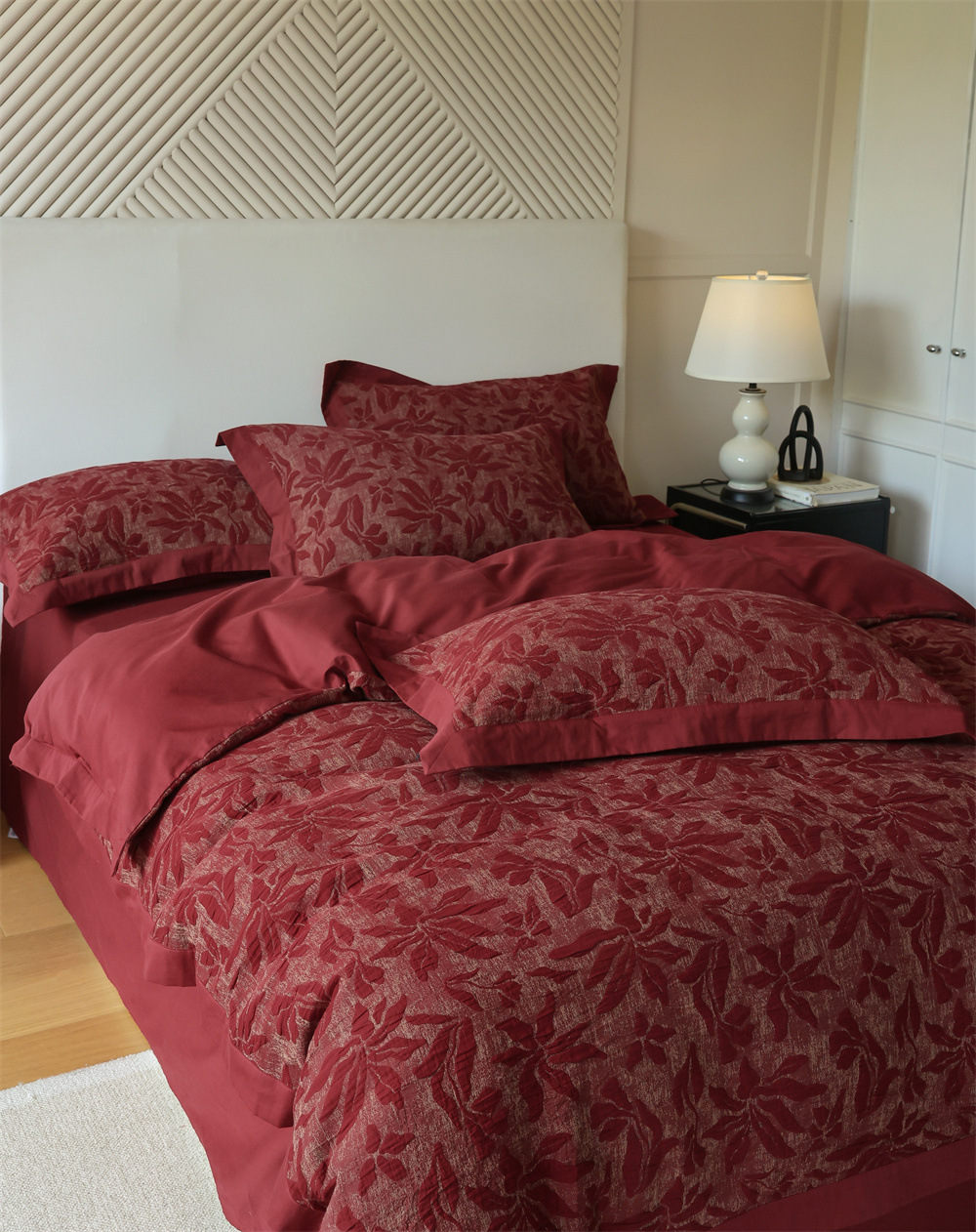 Class A retro jacquard all-cotton wedding four-piece set, a red pure cotton high-end wedding room bedding pic 6