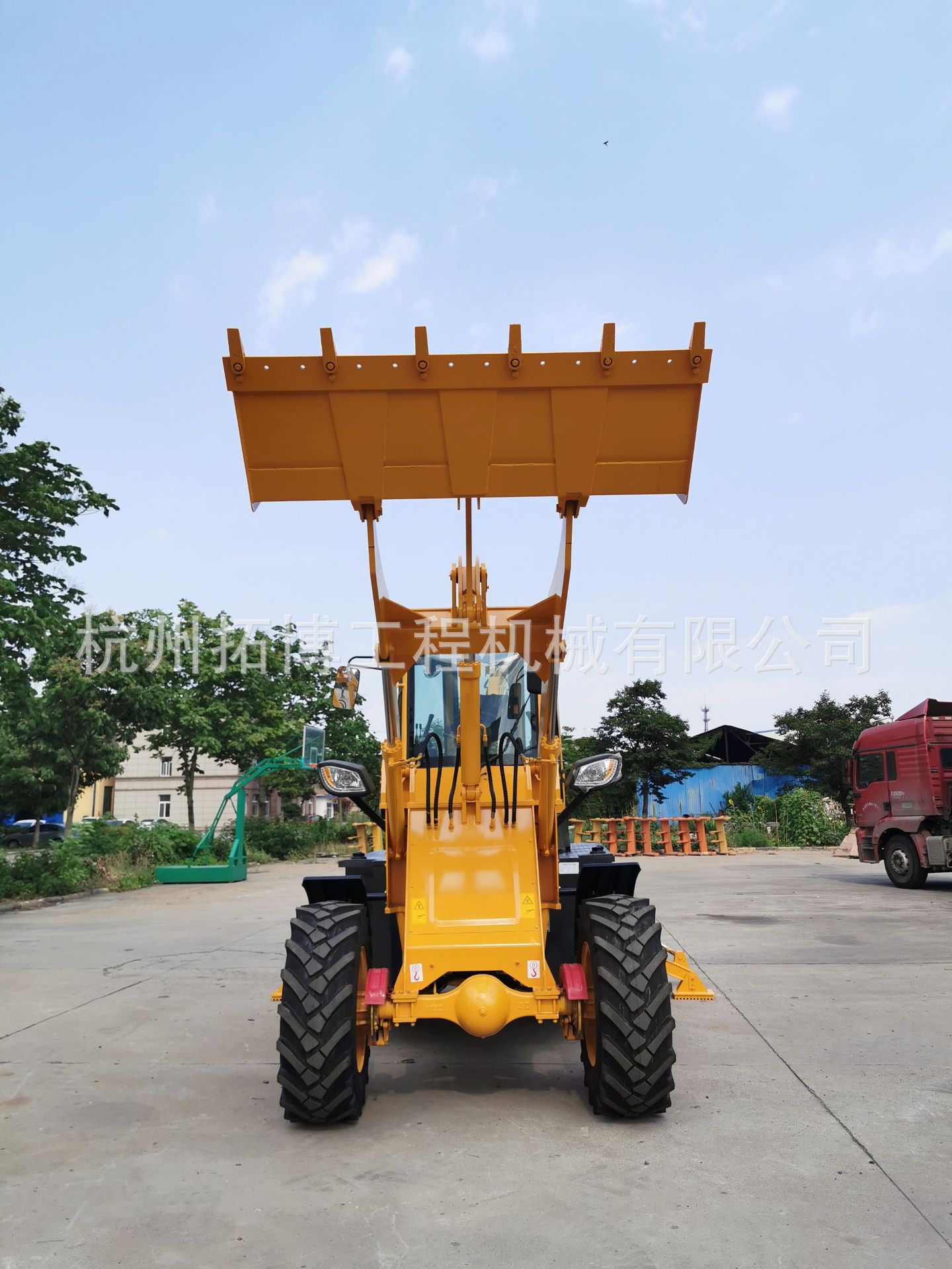 The new model of WZ30-25 tire-type loading machinery, a multi-functional front and post-production excavator and a high-efficiency loader with both ends busy, is now available for direct sales from the manufacturer pic 9