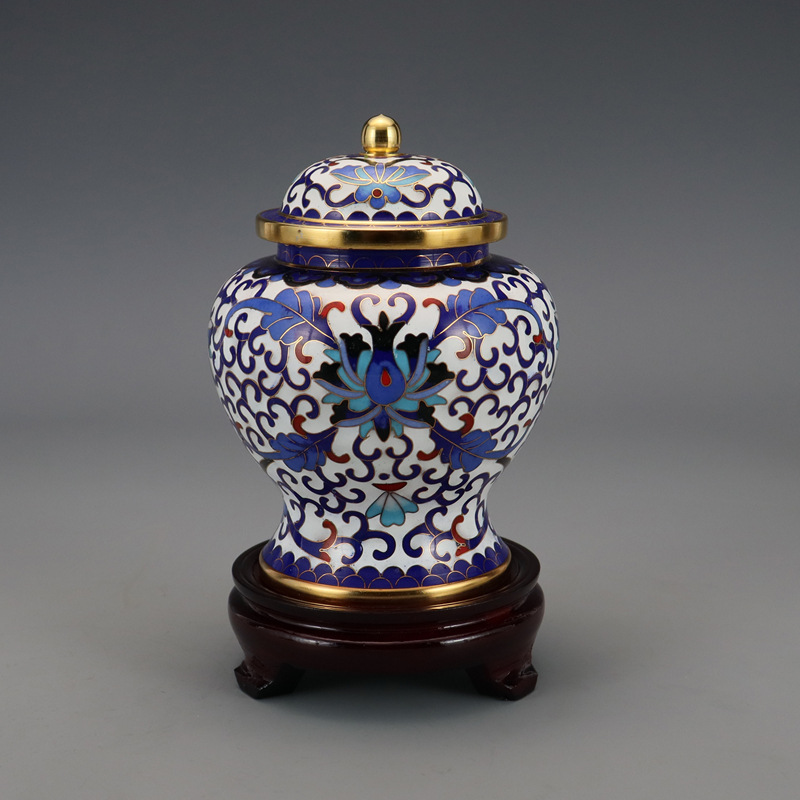Beijing Cloisonne craft gift piece: Traditional copper body cloisonne enamel polished 5-inch lotus patterned General jar pic 6