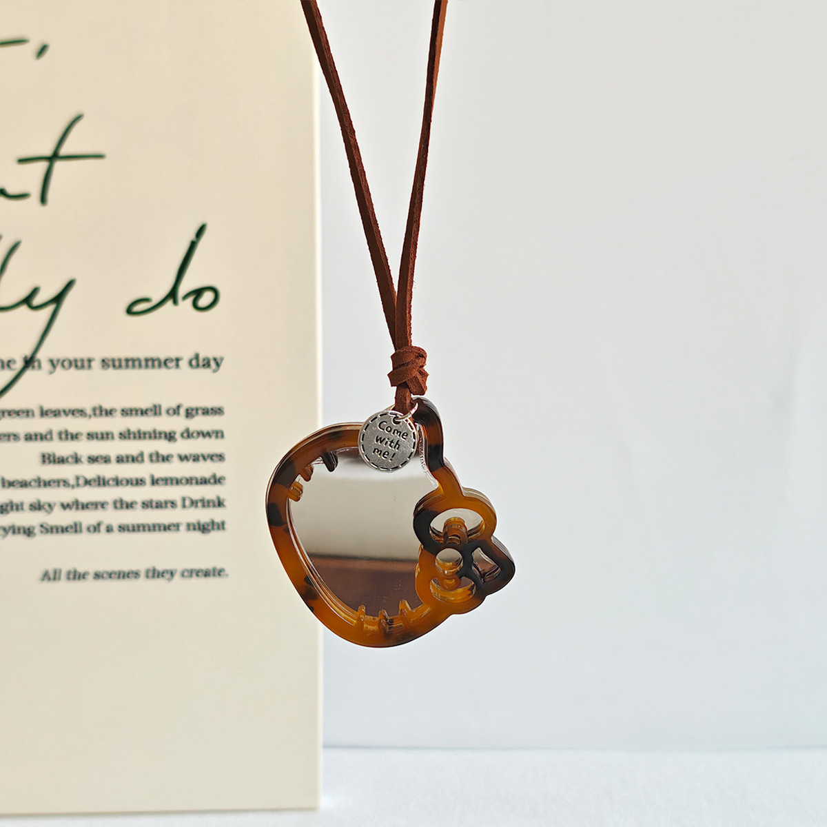 韩版复古豹纹KT猫镜子吊坠挂脖项链百搭小众便携补妆镜毛衣链配饰详情7