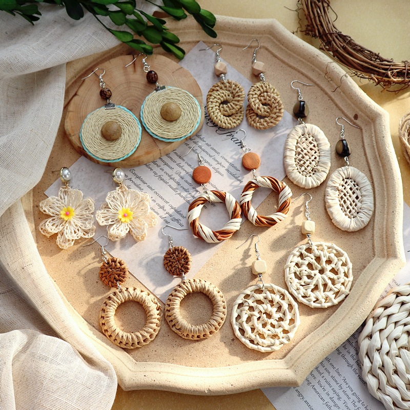 新夏季波西米亚复古度假草藤编织耳环女气质长款海岛沙滩木质耳饰详情3