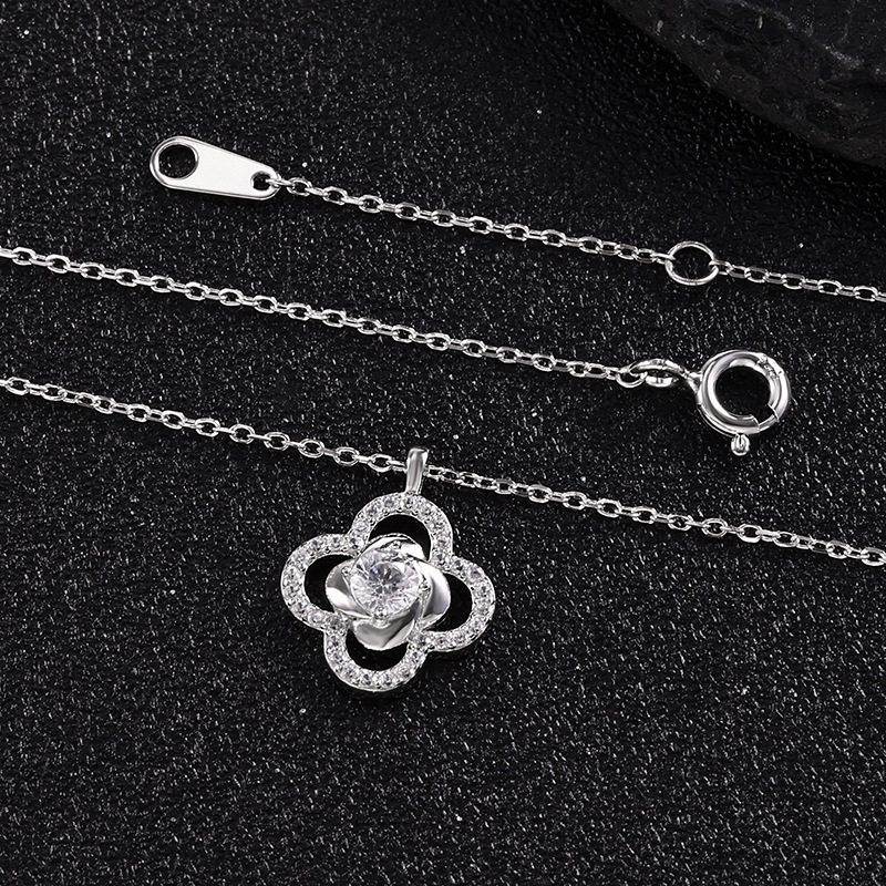 Zhuoheng Zhenxuan s925 Pure Silver Clover Necklace with micro-inlaid zircon, exquisite and compact design, fashionable little dress necklace for women pic 19