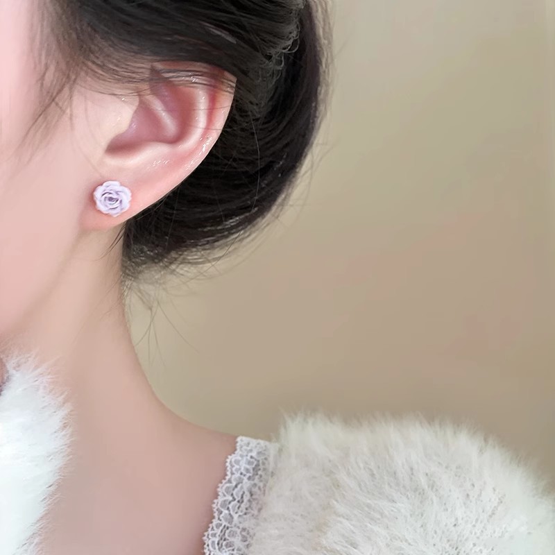 Spring/Summer 2025 fresh and elegant flower earrings for women, a light luxury and high-end look, pearl stud earrings, super fairy-like, versatile and elegant earrings pic 48