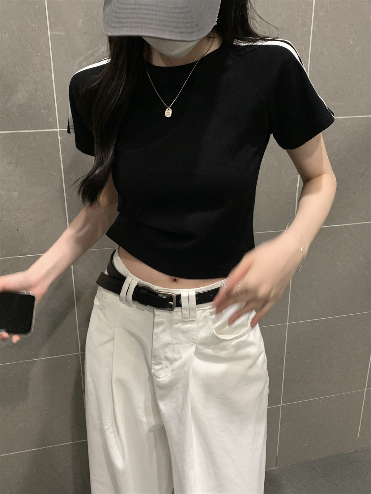 美式2024夏季新款韩版圆领修身插肩杠条显瘦百搭短袖T恤女装上衣详情17