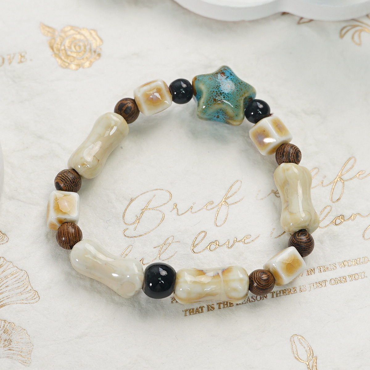 Jingdezhen ceramic bracelets, ten yuan for three strings, are a niche and high-end traditional Chinese style cultural and artistic bracelets. Wholesale of ethnic style accessories for women pic 9