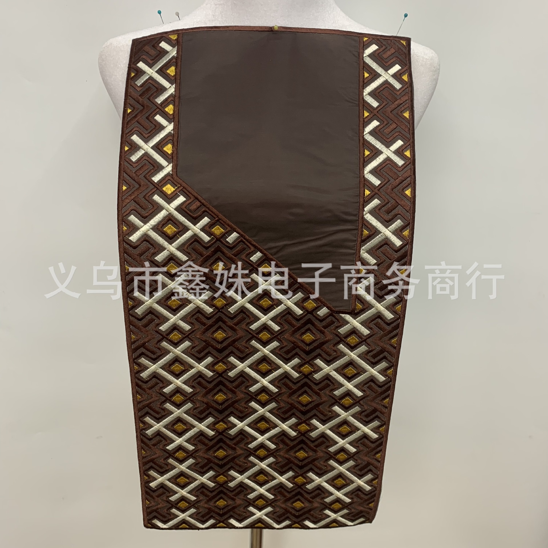 In stock of multi-color rectangular embroidered circular collar stage costume accessories pic 1
