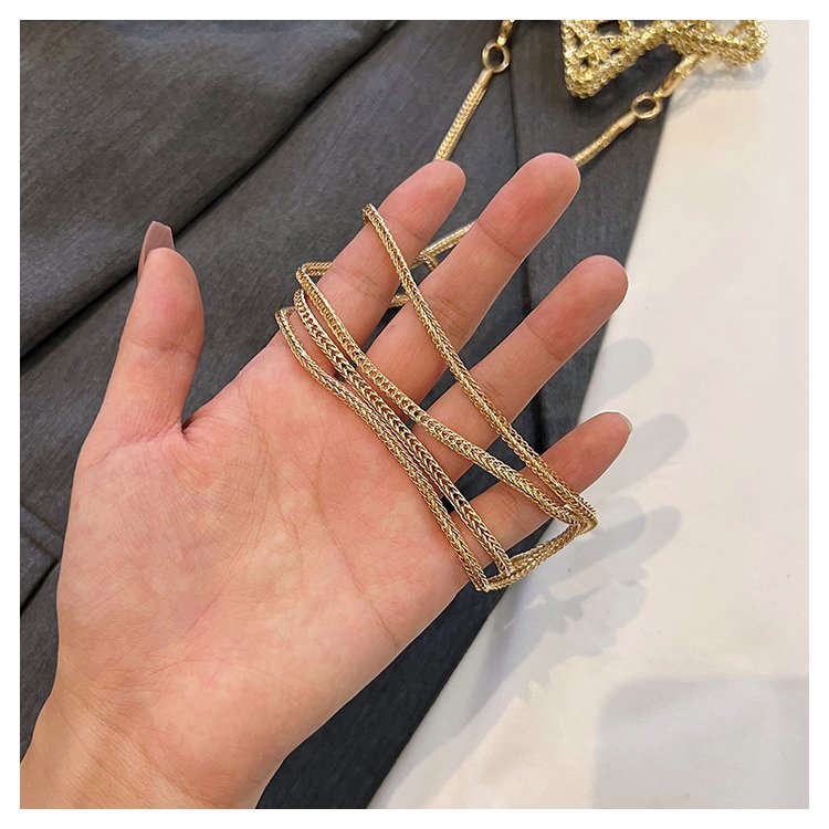 跨境2024夏新款小香风镂空金属星星包晚宴包单肩斜挎气质链条女包详情44