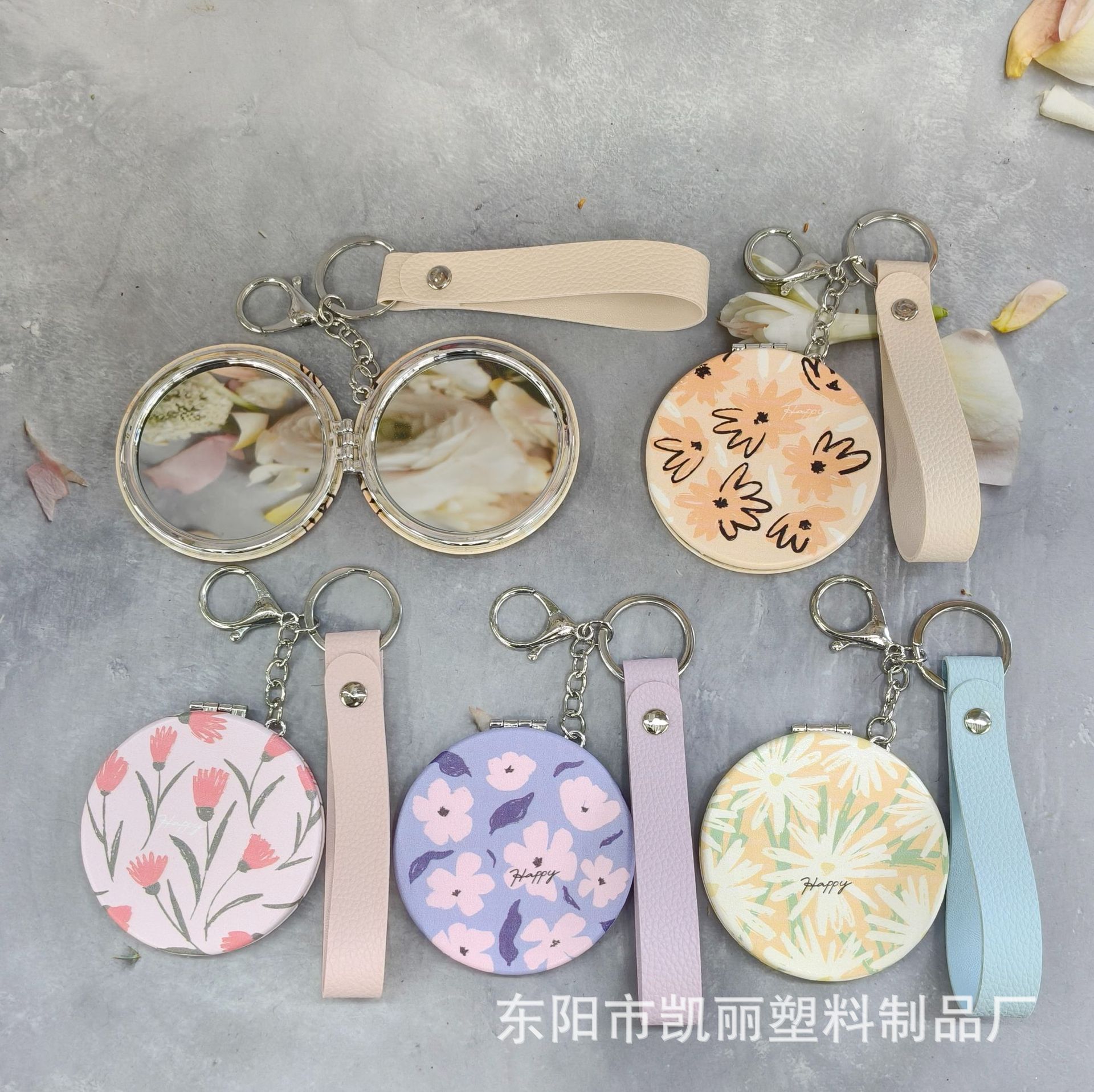 批发便携双面化妆镜放大铝合金翻盖折叠钥匙扣镜带钻包包镜小镜子详情3