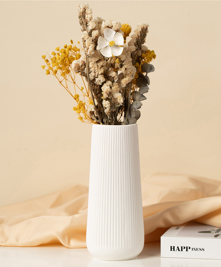 跨境爆款陶瓷花瓶创意家居客厅白色水培花器北欧干花插花装饰摆件详情6