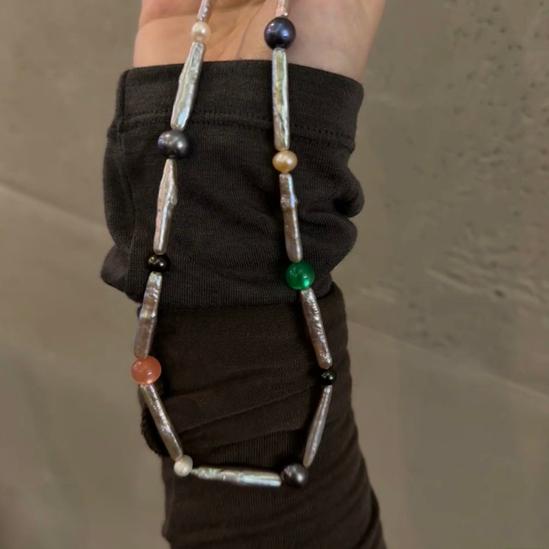 欧美轻奢高级小众设计天然珍珠搭配天然石串珠锁骨链个性精致时尚详情6