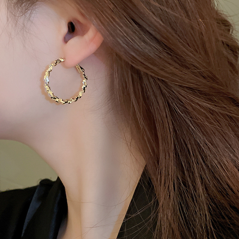 银针欧美冷淡风镶钻爱心圆圈耳圈小众简约夸张耳环百搭高级感耳饰详情14