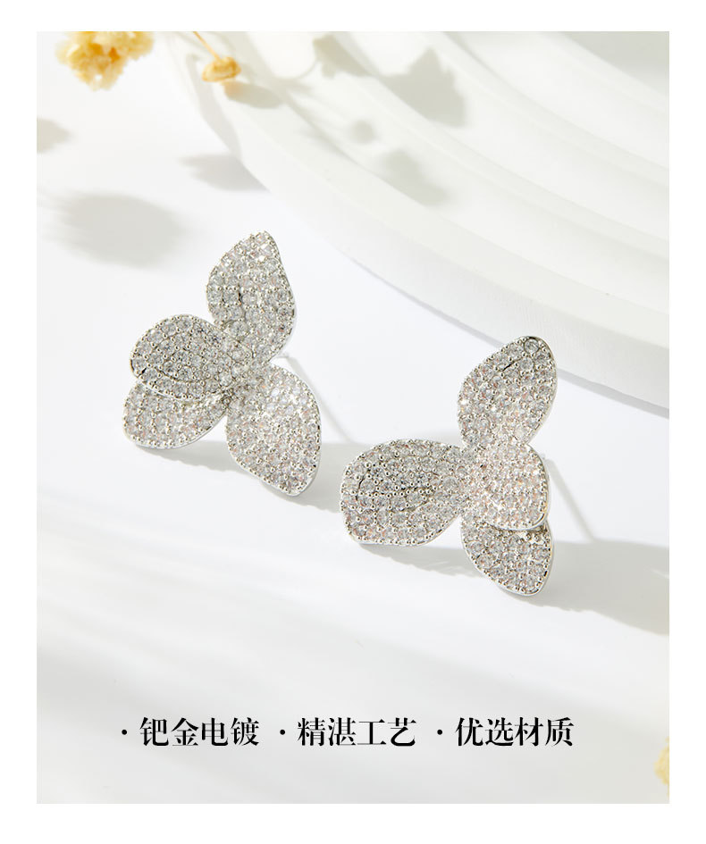 French-style light luxury zirconium petal stud earrings with a simple and high-end feel, copper alloy micro-inlaid zirconium s925 silver needle versatile earrings pic 7