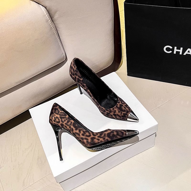 2025 New style of niche design metal iron head leopard print pointed toe high heels with a shallow opening of 10 cm and a thin heel, single shoe for women pic 12