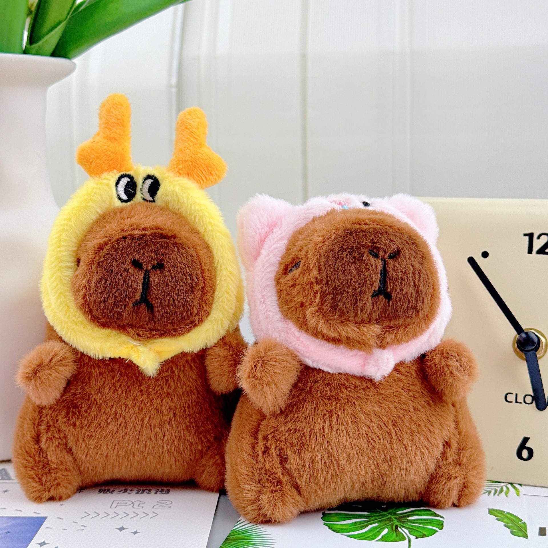 爆款水豚毛绒玩偶钥匙扣水豚鼠挂饰挂件抓娃娃机公仔玩具礼品详情1